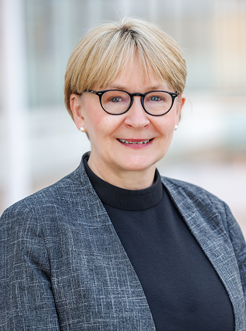 Deborah Culley headshot